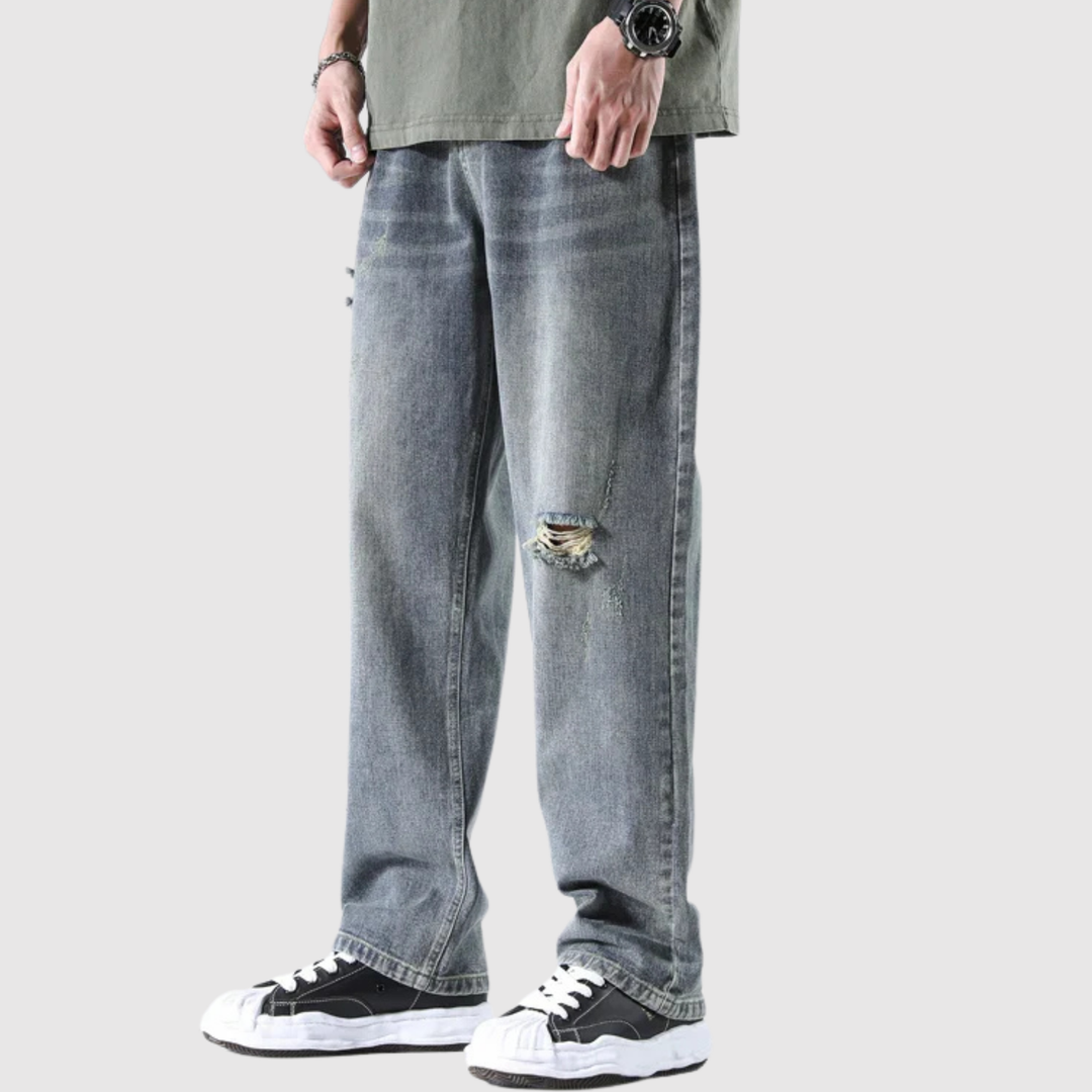 Bruno – Jeans clairs avec déchirures