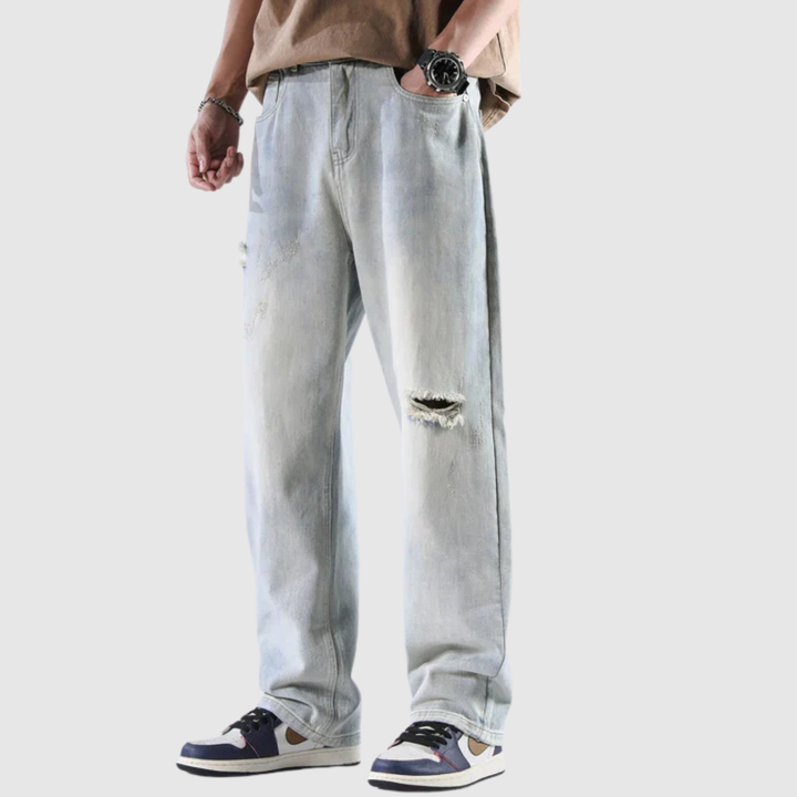 Bruno – Jeans clairs avec déchirures