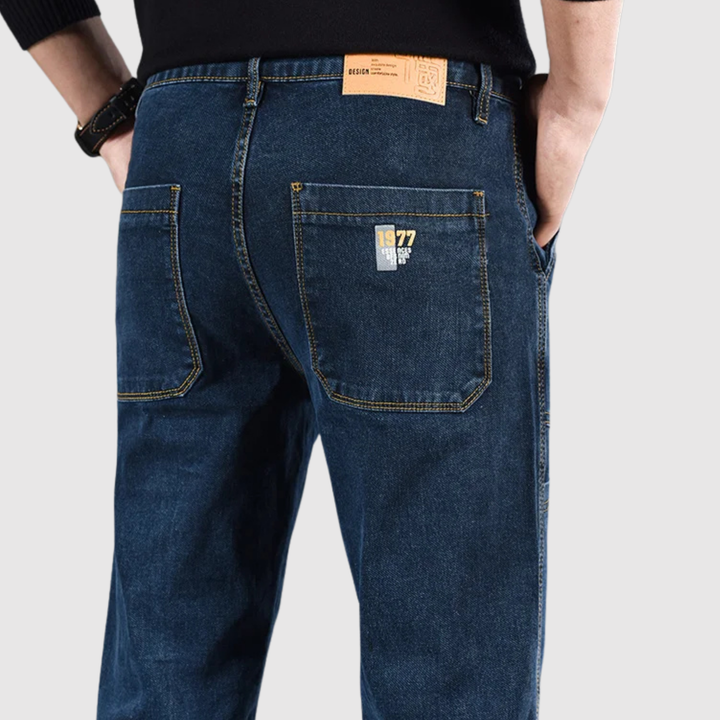 Bruno – Jeans utiles avec des détails renforcés