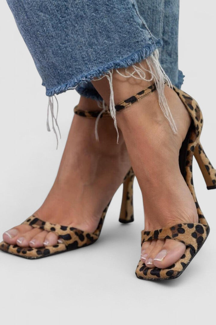 Júlia - Sandales à talons hauts avec imprimé léopard