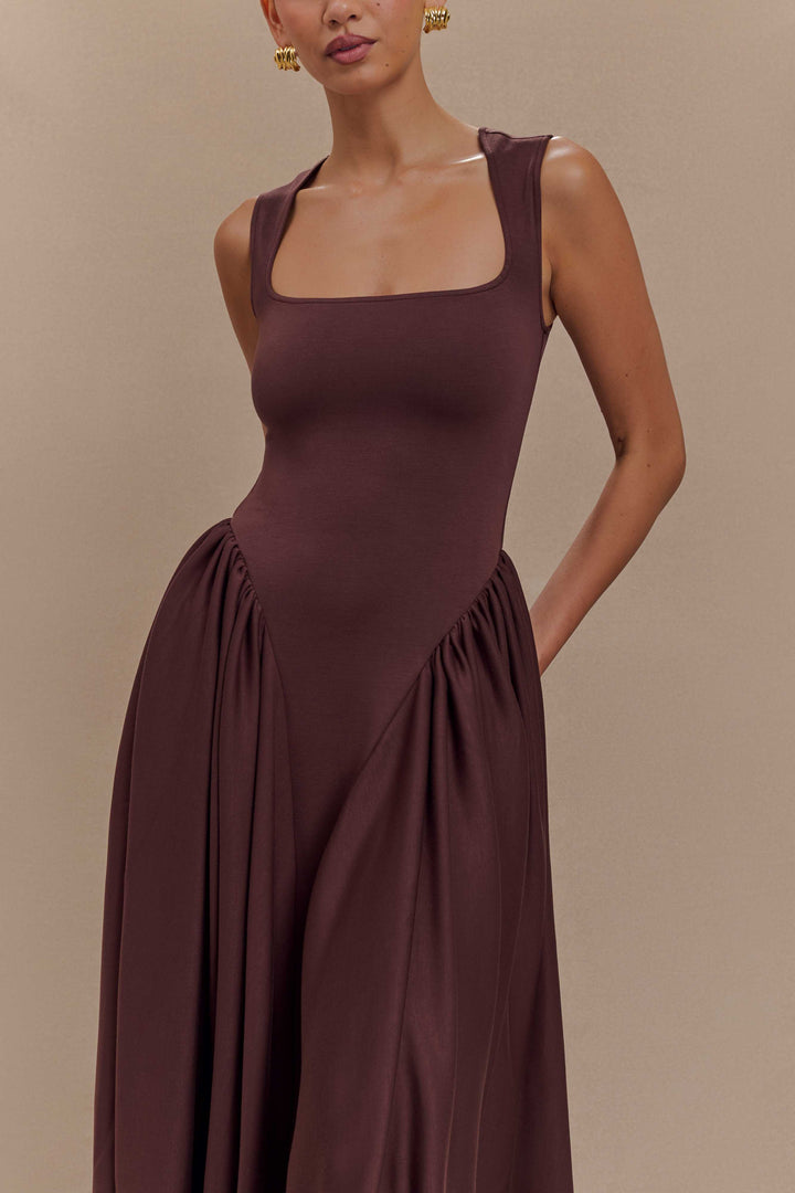 Sara - Robe midi en maille marron