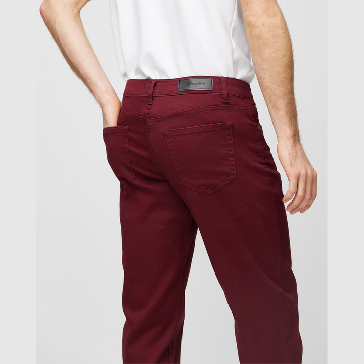 Bruno – Jeans coupe normale couleur vin