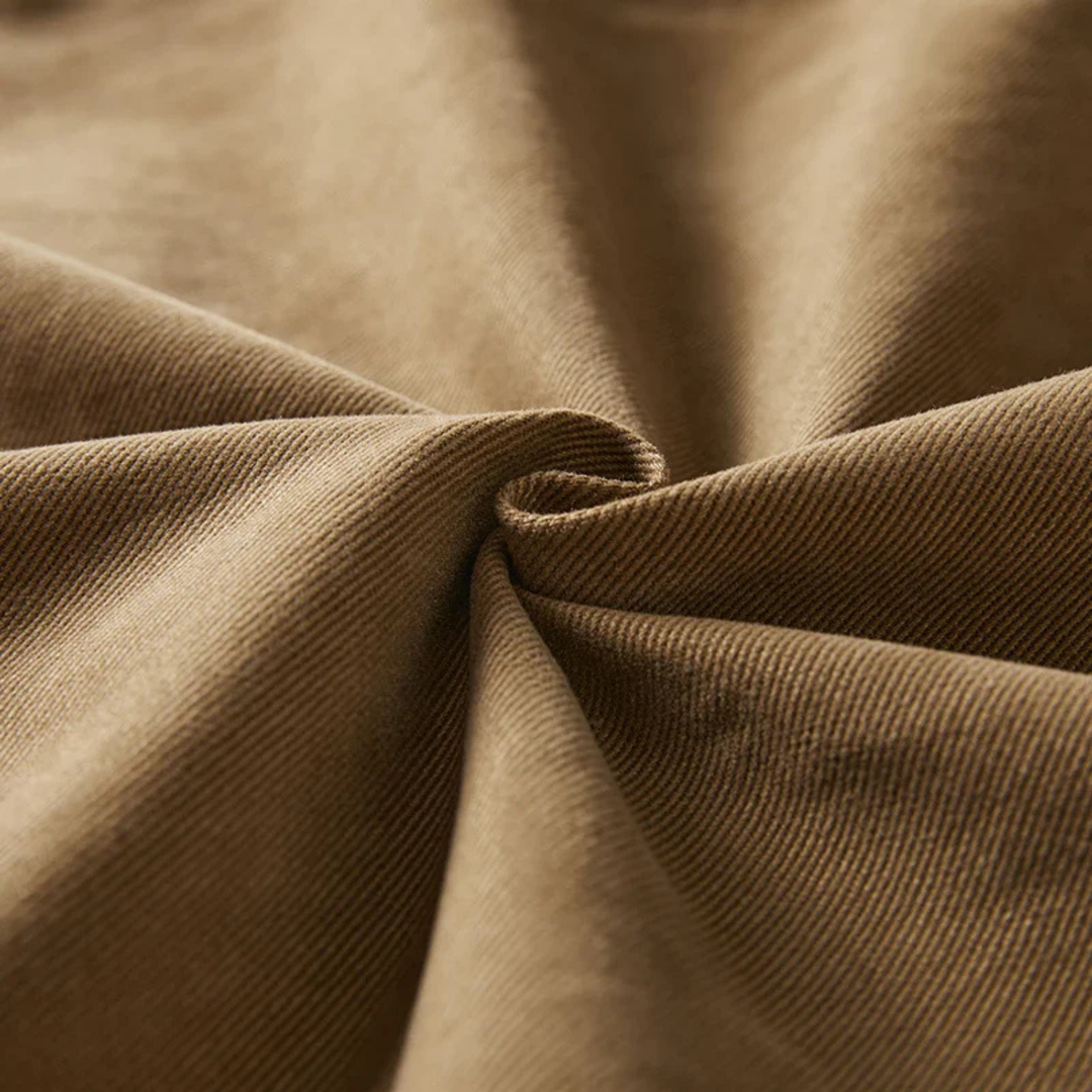 Šimon – Veste en tissu ciré avec des détails pour usage quotidien