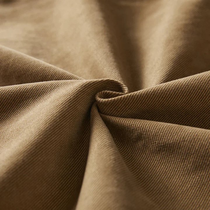 Šimon – Veste en tissu ciré avec des détails pour usage quotidien