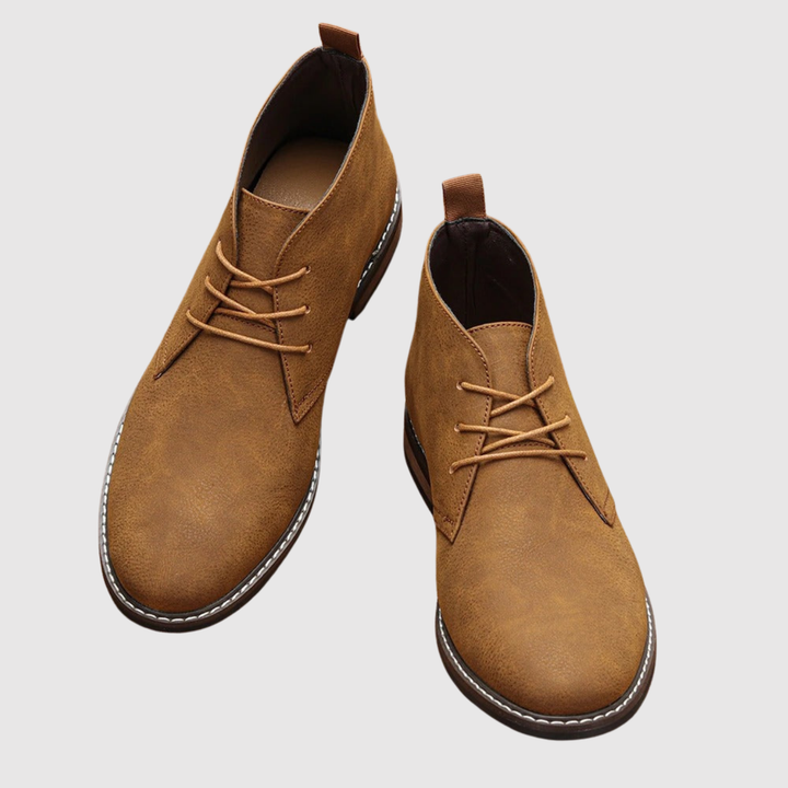 Radim – Chaussures en daim délicat