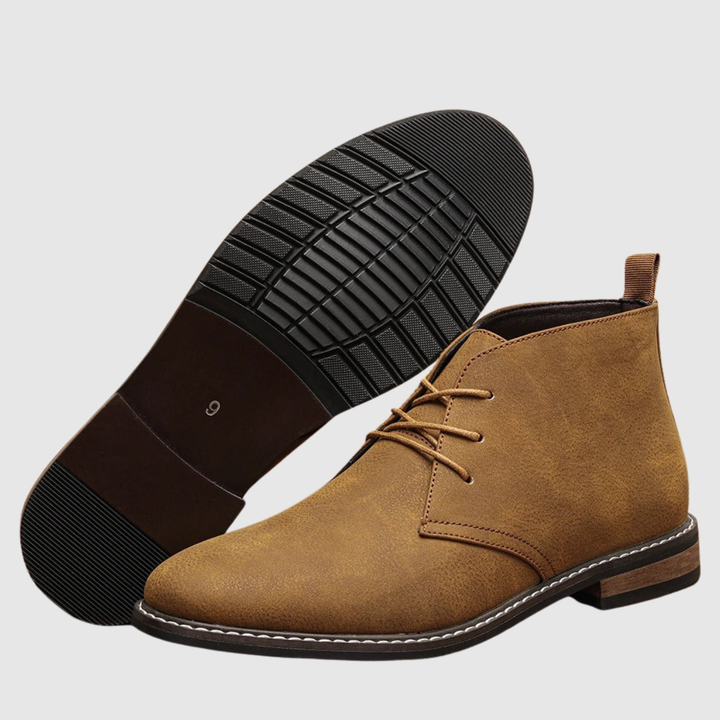 Radim – Chaussures en daim délicat