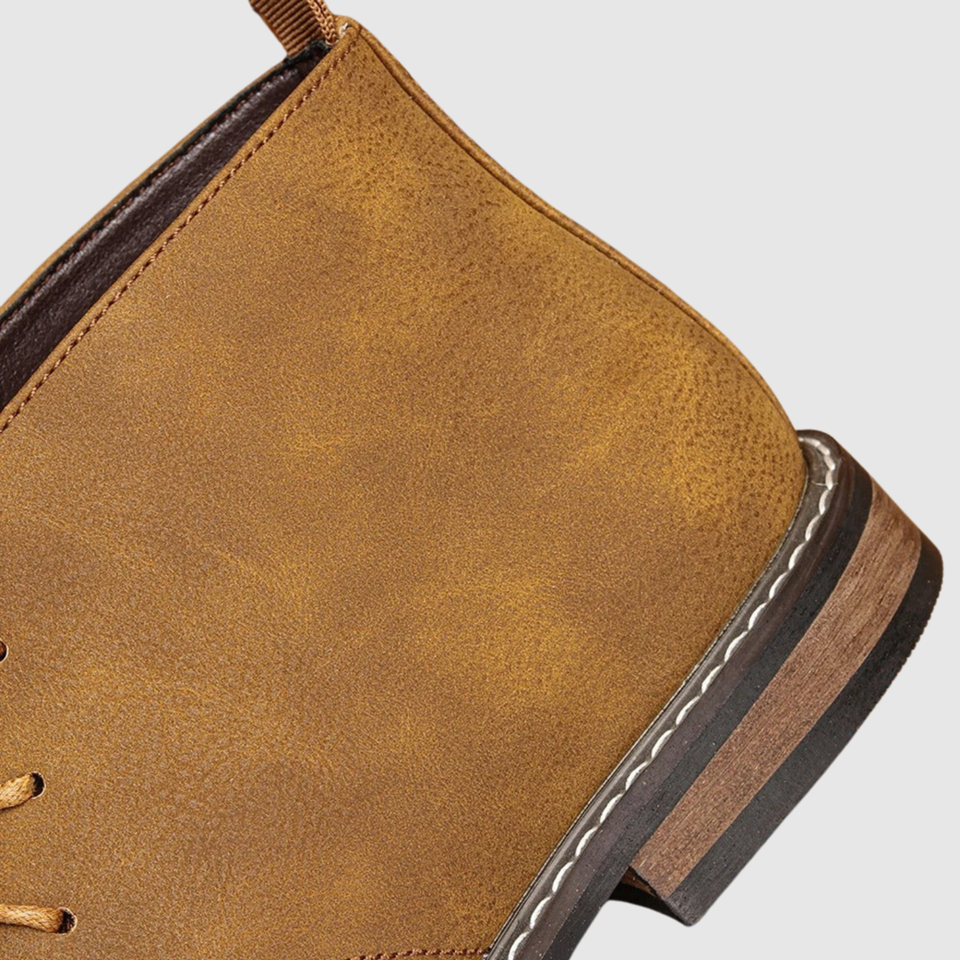 Radim – Chaussures en daim délicat