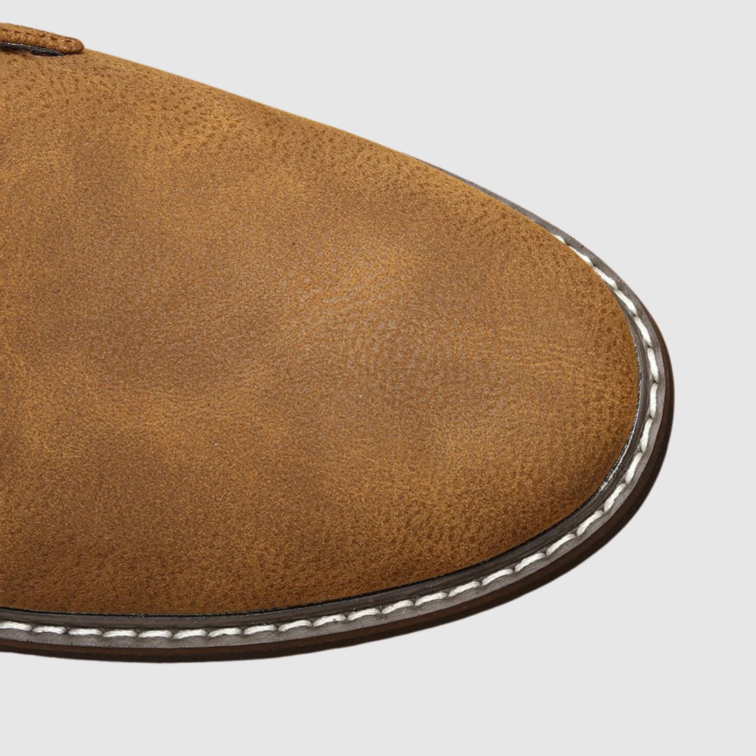 Radim – Chaussures en daim délicat
