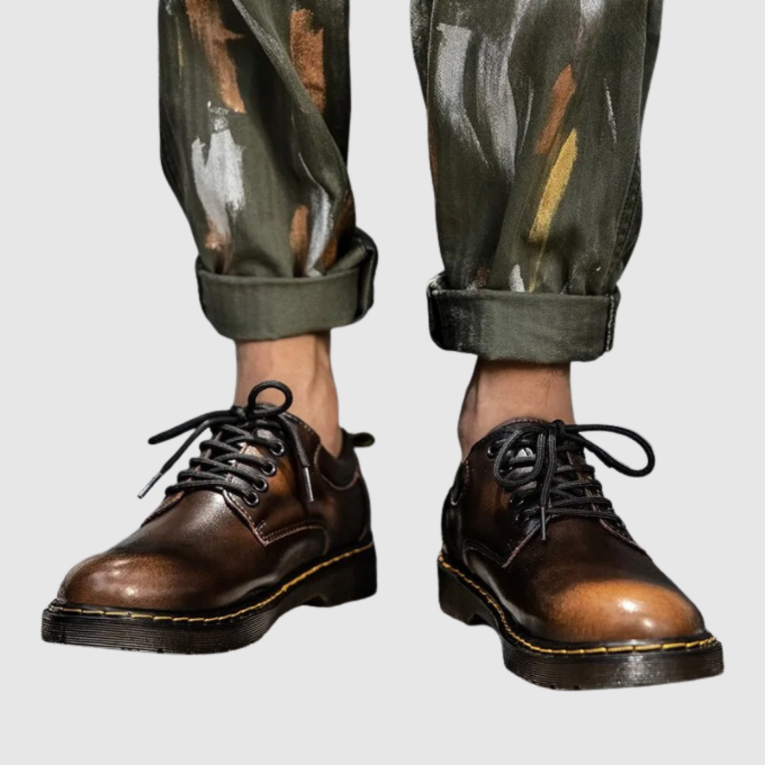 Viktor – Chaussures en cuir classiques avec une semelle robuste