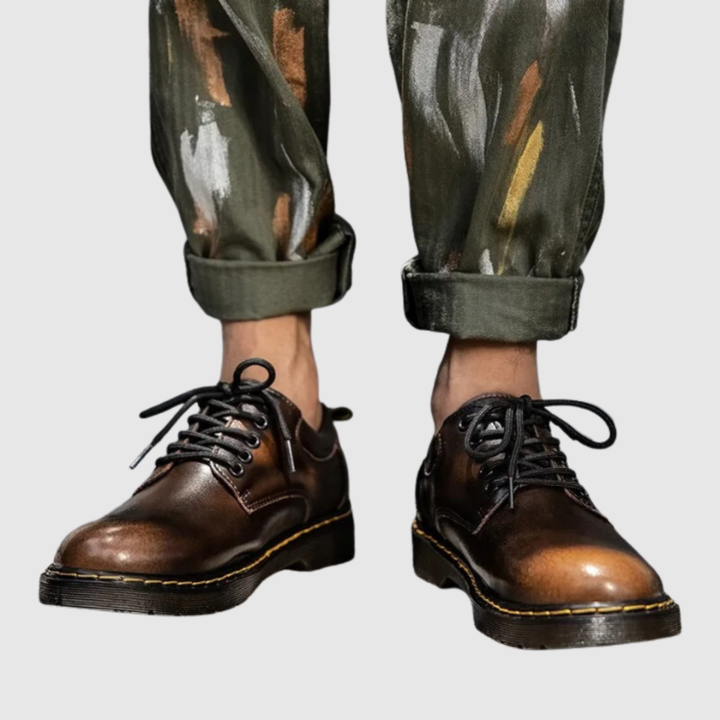 Viktor – Chaussures en cuir classiques avec une semelle robuste