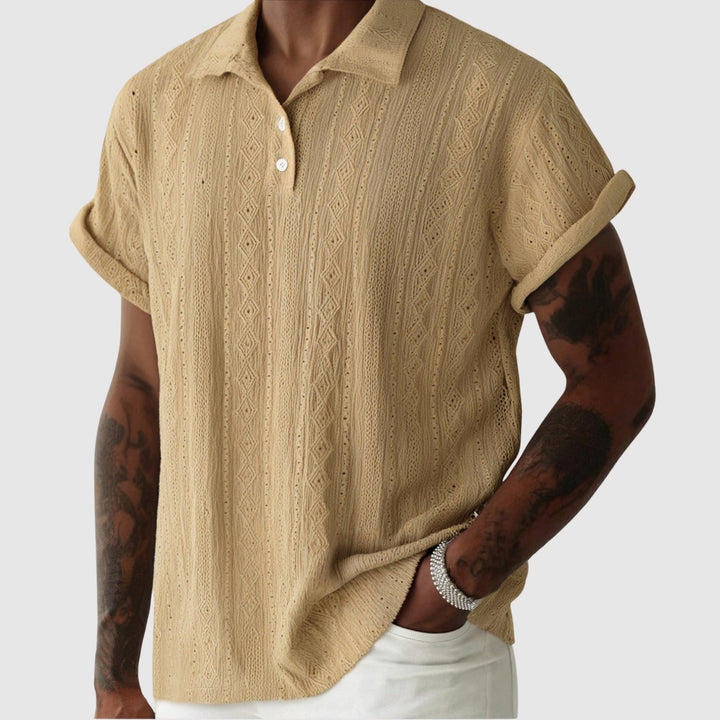 Lucas – Polo délicatement tissé avec un motif texturé