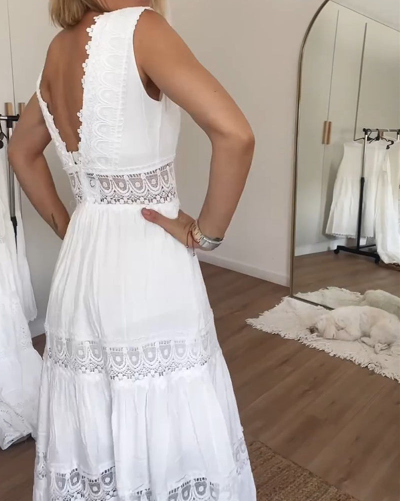 Kim - Robe en Dentelle avec Décolleté en V