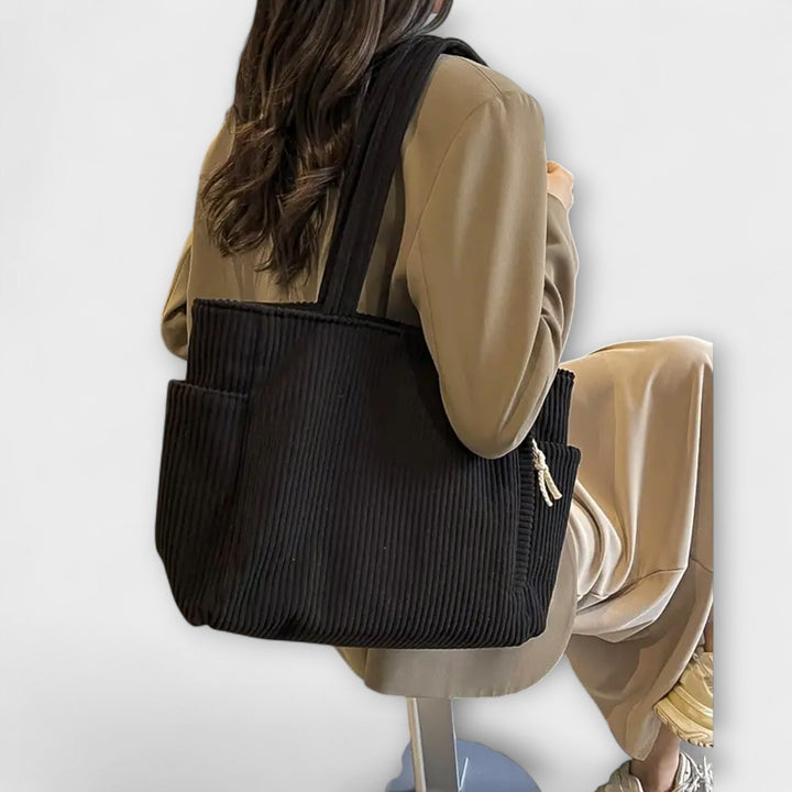 Tilda – Sac fourre-tout en tricot avec accent cordon