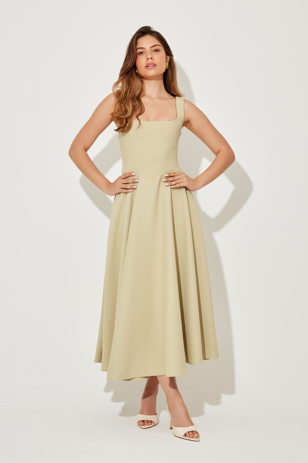 Amélia - Robe Midi Intemporelle