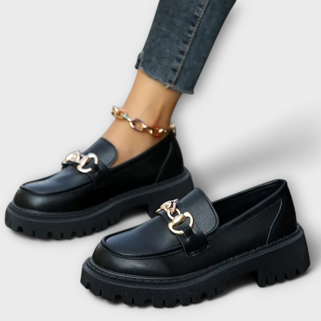 Hildrun - Mocassins noirs à plateforme et boucle