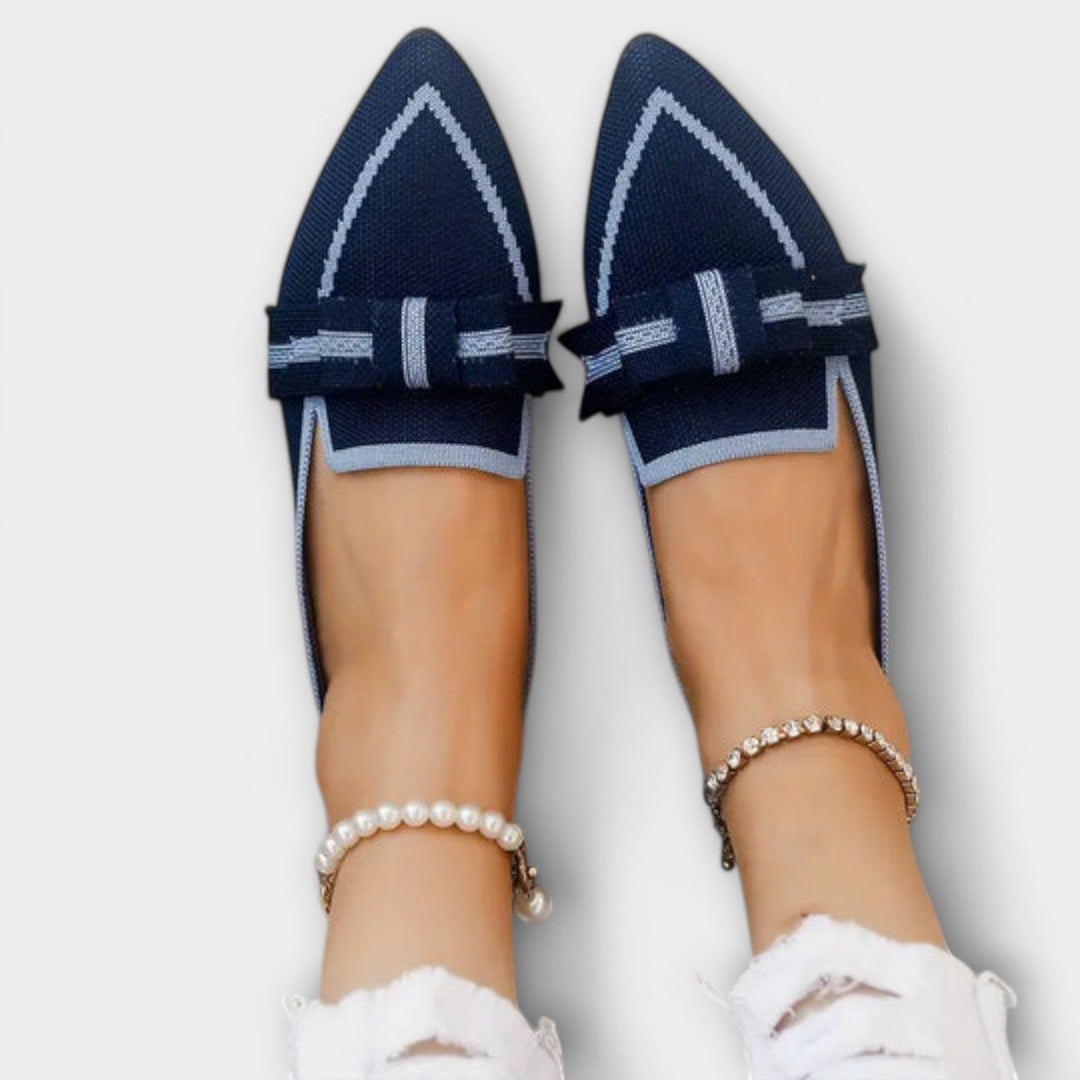 Mareike - Mules noires pointues à nœud