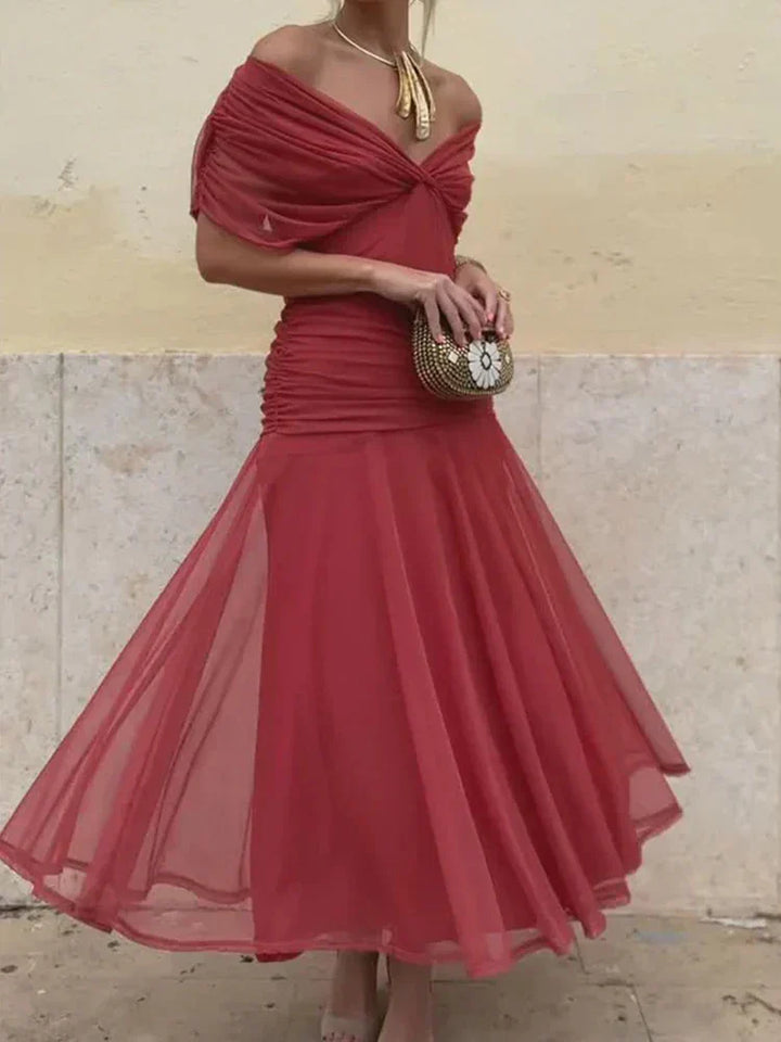 Luana - Robe élégante avec décolleté en V