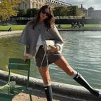 Gabrielle - Gilet En Maille Avec Cape, À La Fois Élégant Et Stylé