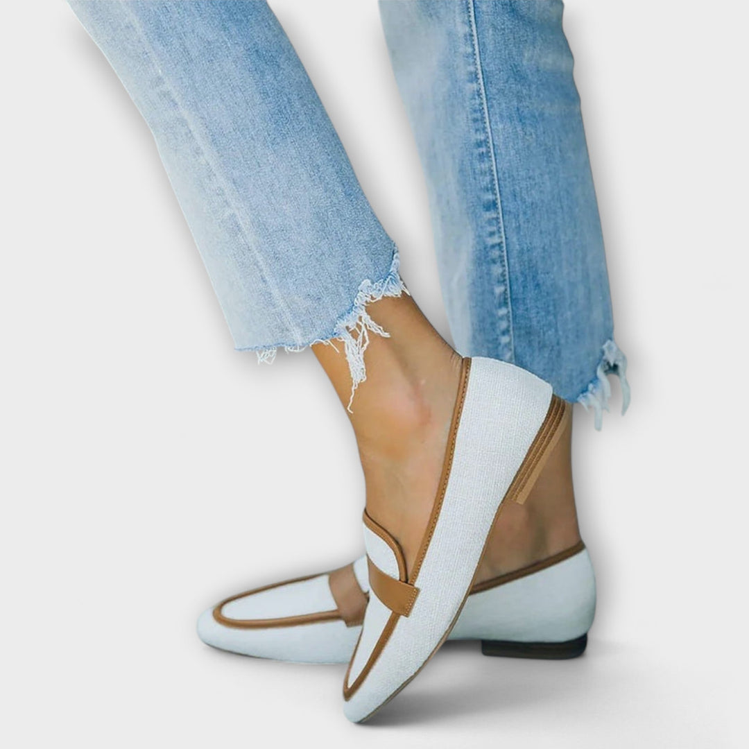 Elfriede - Chaussures rétro à brides, bleu clair