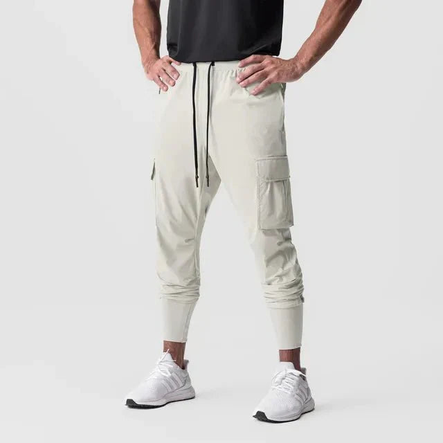 Leo – Pantalon cargo au design fonctionnel