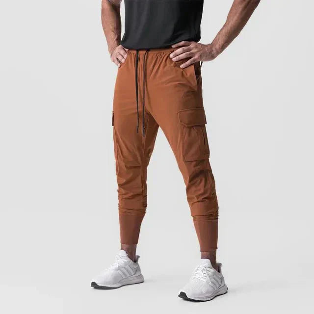 Leo – Pantalon cargo au design fonctionnel