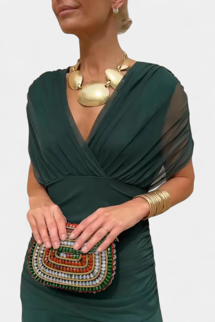 Luana - Robe élégante avec décolleté en V