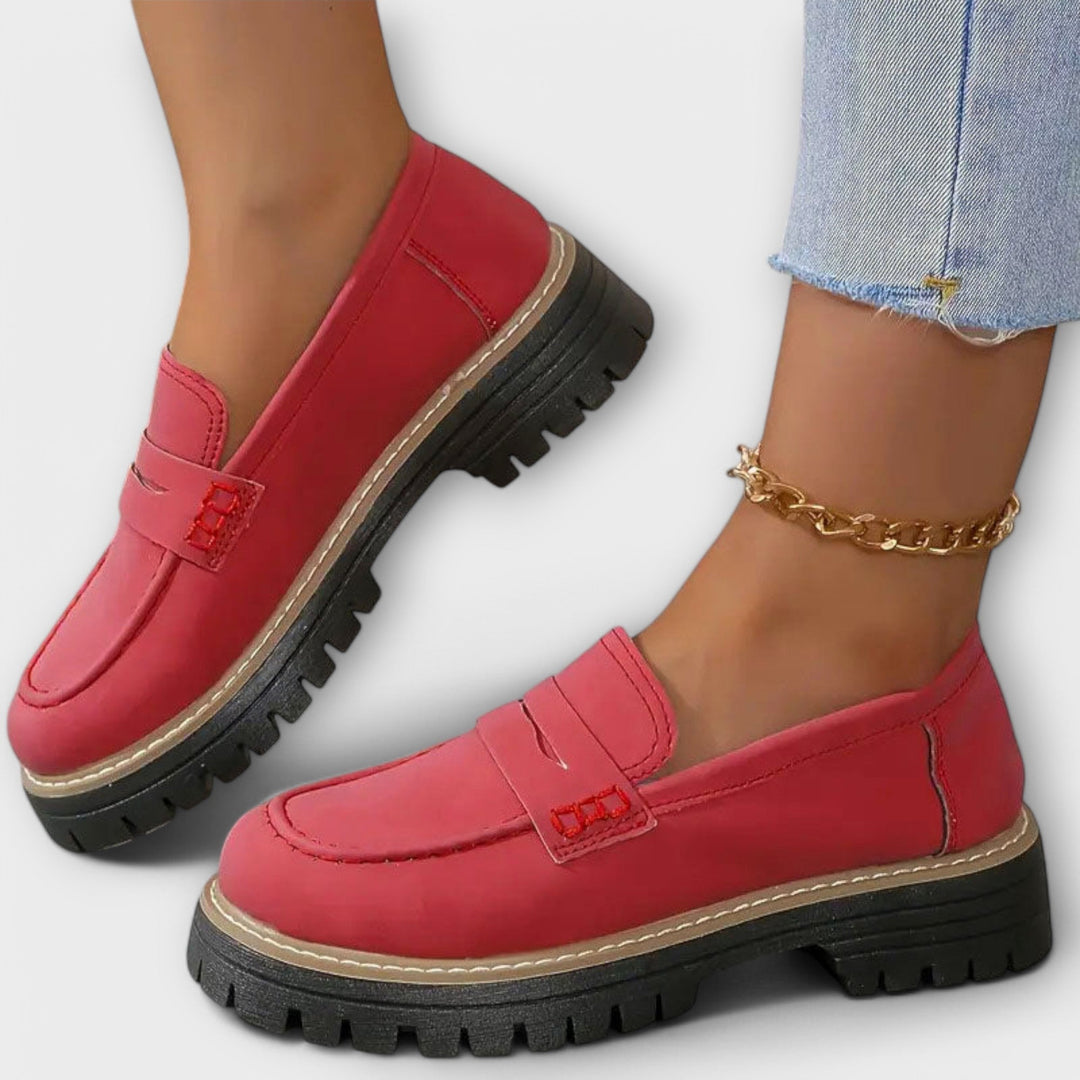 Adelgunde - Mocassins noirs à plateforme et chaîne